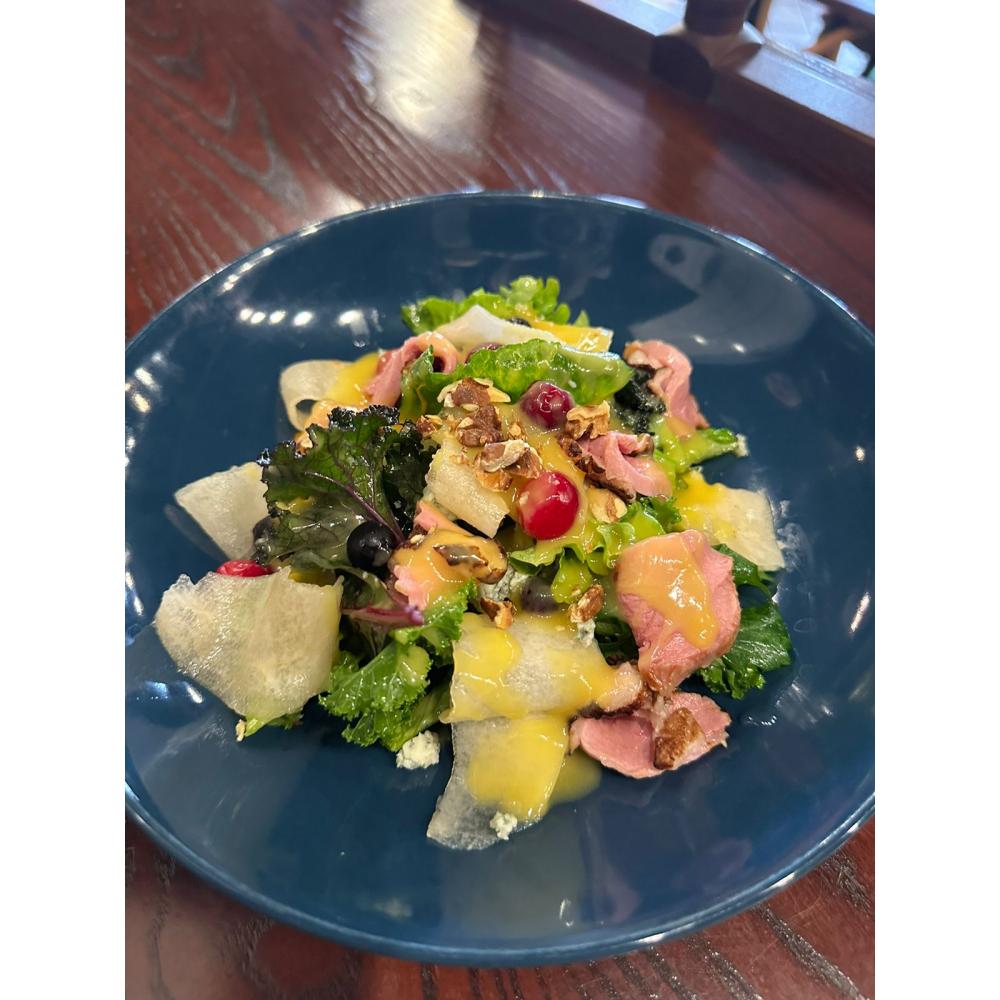 Утиная грудка, груша, горгонзола